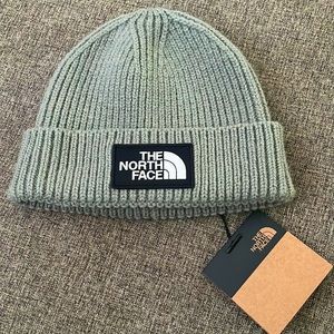 The North Face Bennie (new with tags)